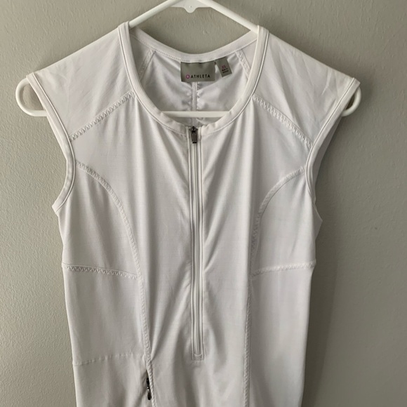 Athleta Tops - Athleta half zipped top